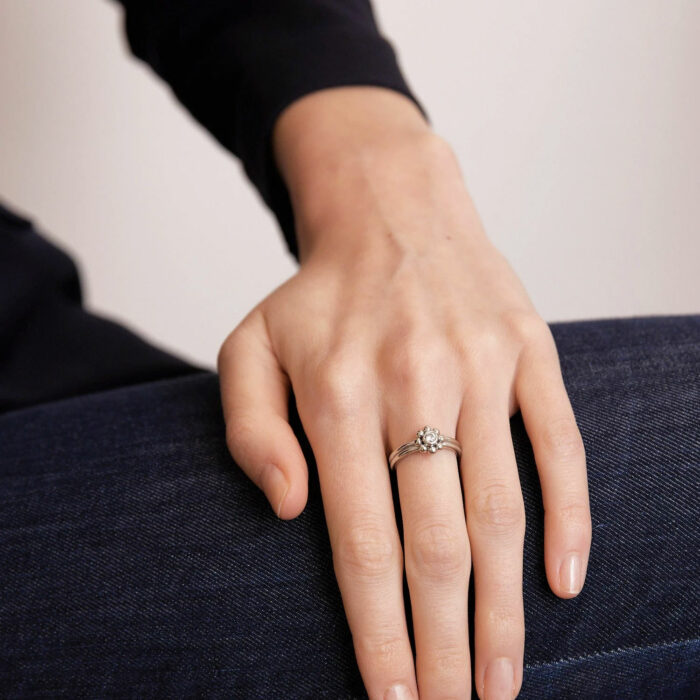 TIFFANY & CO Anello Fiore Diamanti