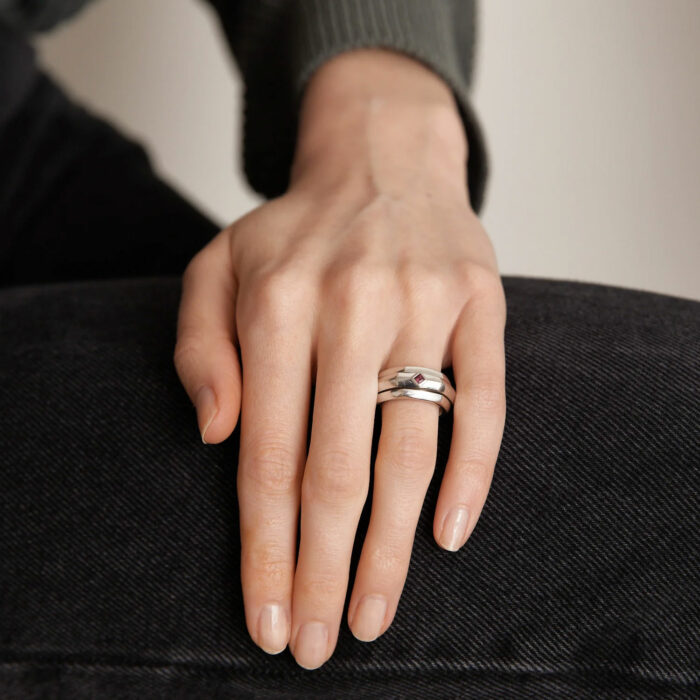PIAGET Anello Possession rubino