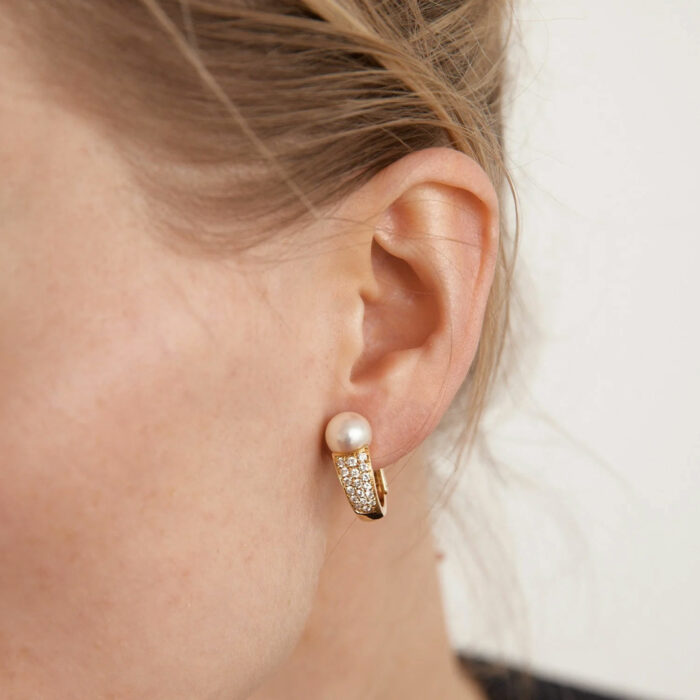 BOUCHERON Orecchini Perla