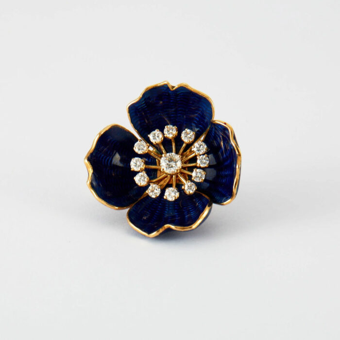 BOUCHERON Orecchini Eglantine