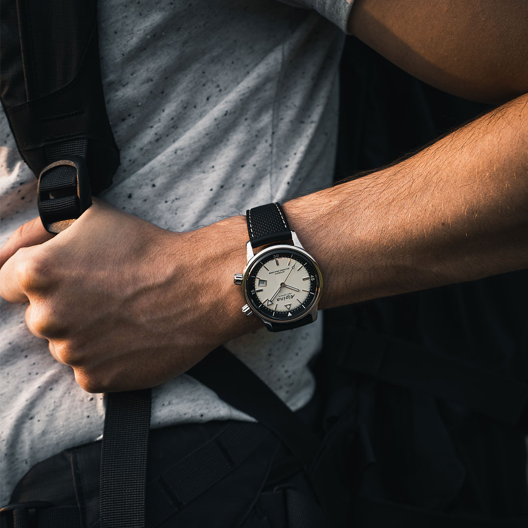 Orologio Alpina Seastrong Diver 300 Heritage AL-525S4H6 - immagine 2